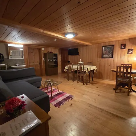 Adlerhorst - Im Niedersimmental דירה Oey