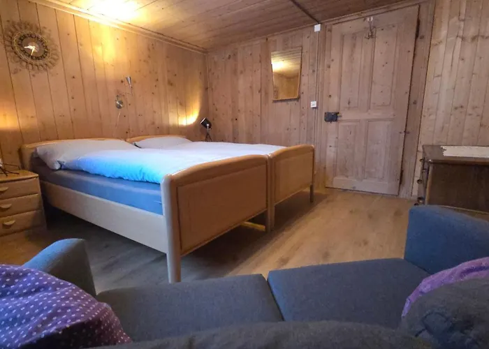 Adlerhorst - Im Niedersimmental *